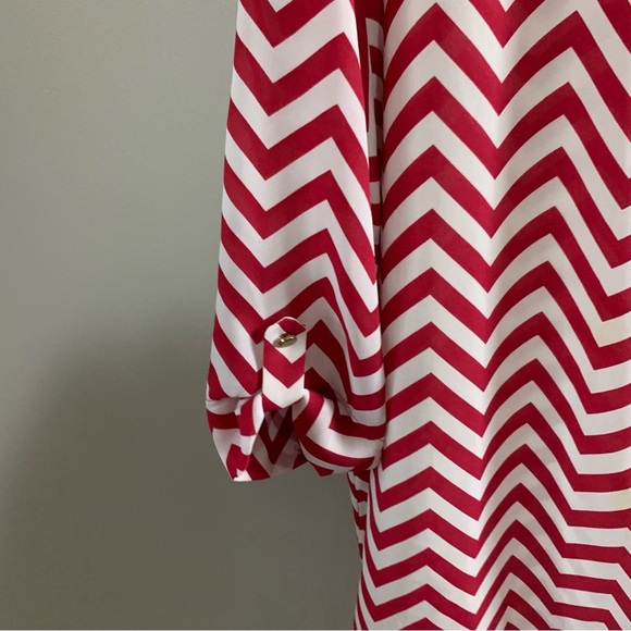 Kiara Popover Blouse Top Semi Sheer 3/4 Sleeve chevron print - Picture 3 of 6